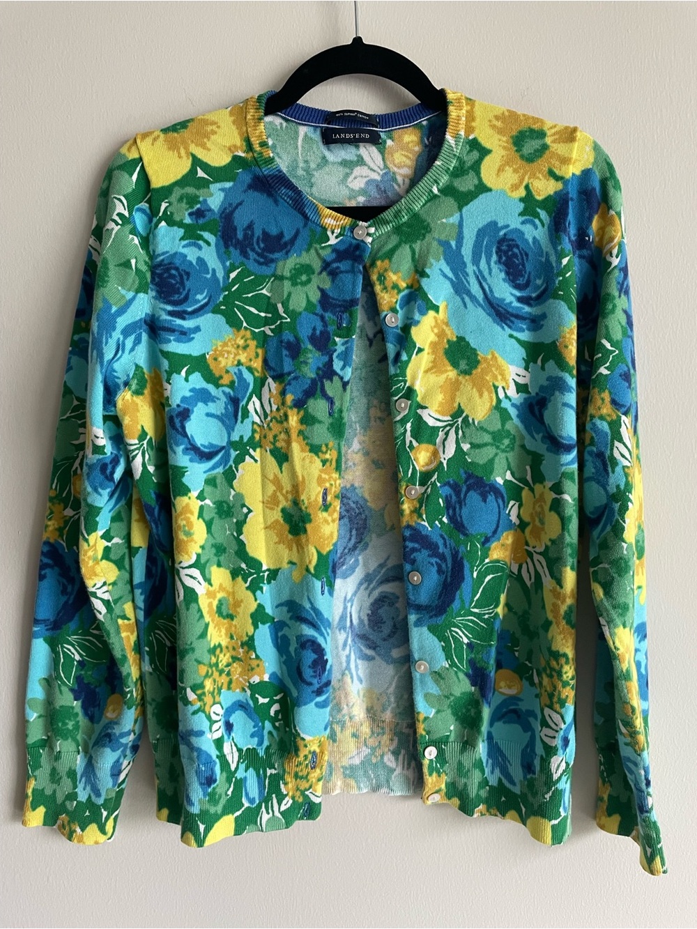 Lands End supima cottom summer button up crew neck cardigan floral flowers